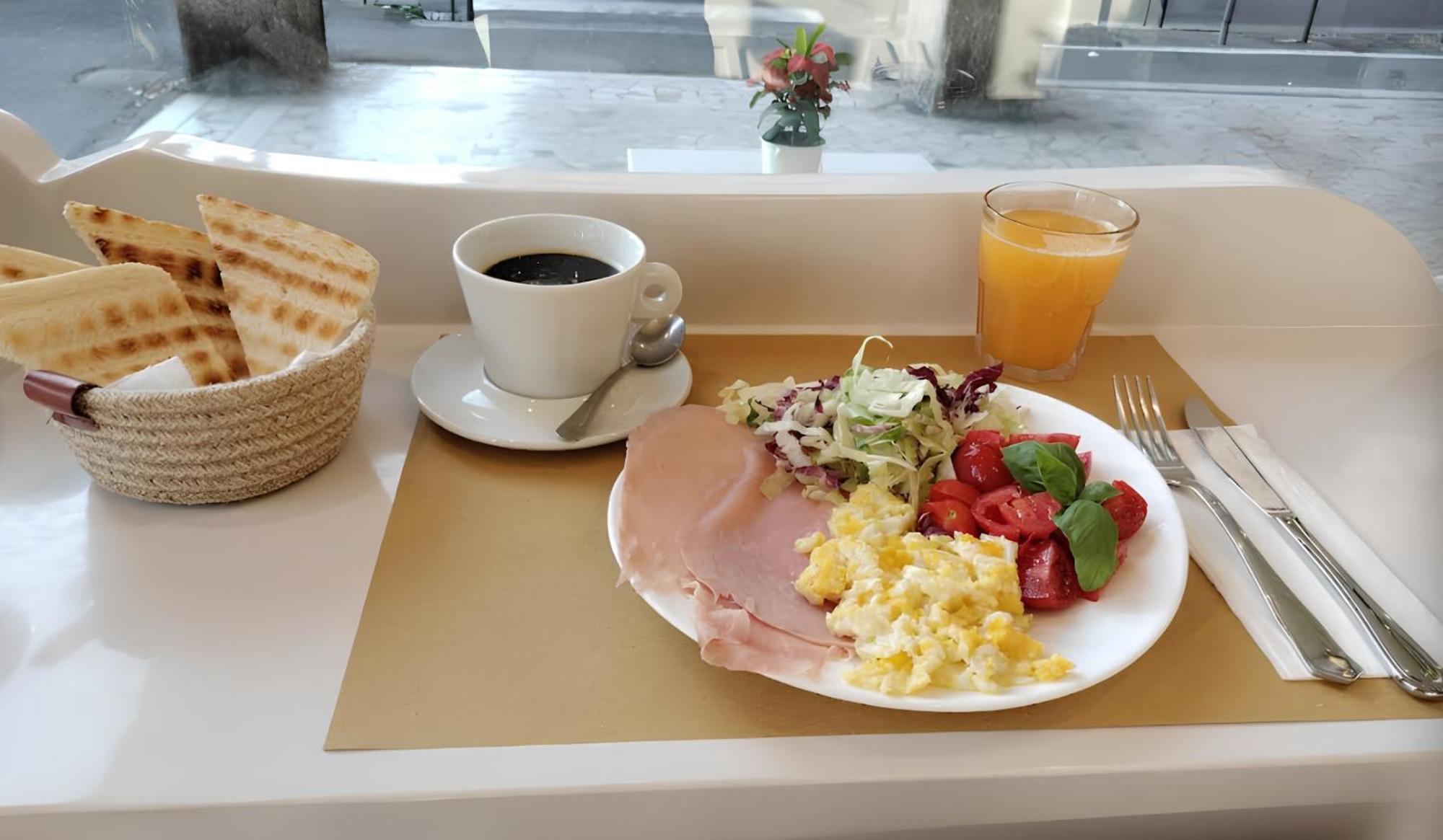 Vittorioveneto126 Bed & Breakfast La Spezia Luaran gambar